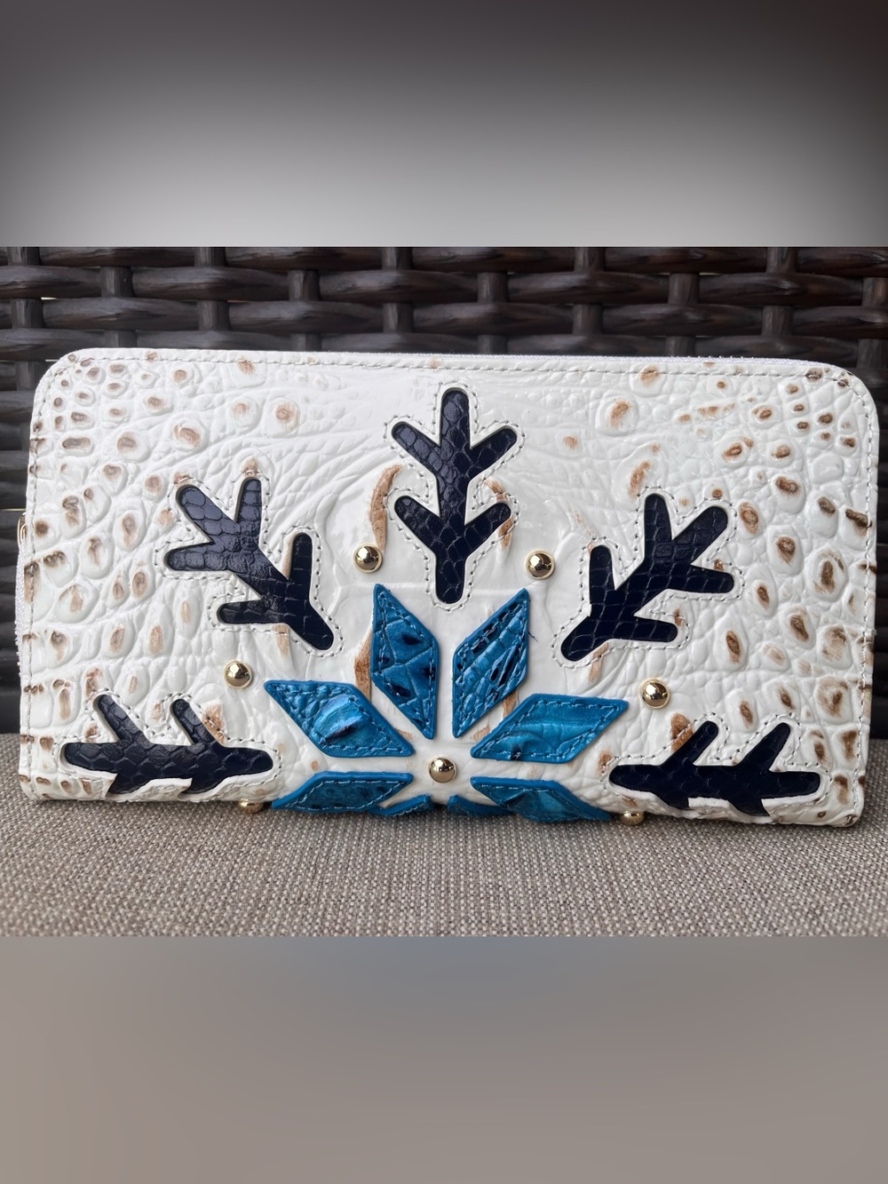 NWT Brahmin SURI in SNOWBALL DRIFT Melbourne Wallet